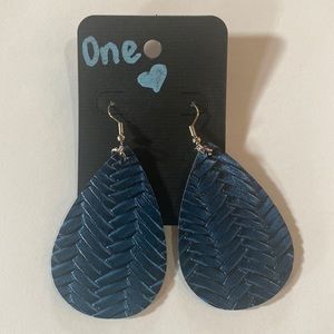 Blue metallic earrings